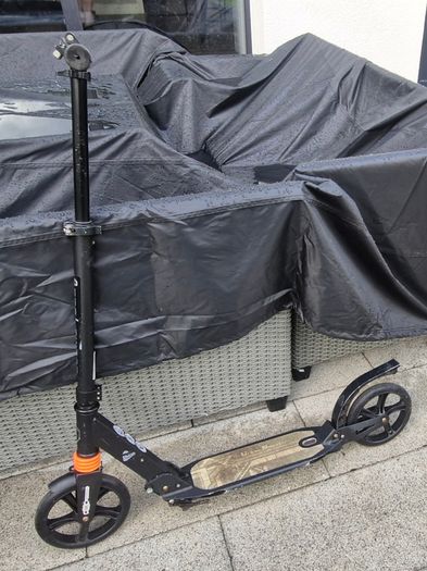 2 Wheel Scooter Adult / Teen