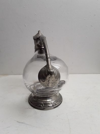 French Carafe in shape of duck