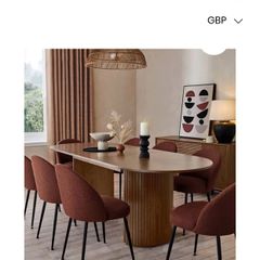 6-8 seater extending Table