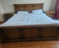 Sleigh Bed Queen size