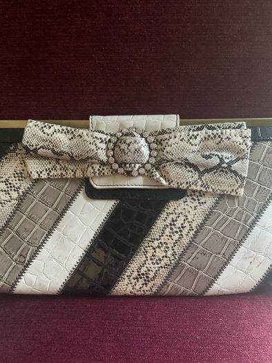 clutch bag
