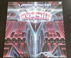 Vinnie Vincent Invasion (ex Kiss)