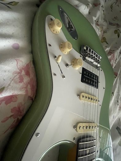Fender player 2 Stratocaster upgraded