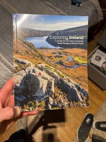 Exploring Ireland by David Flanagan and Richard Creagh