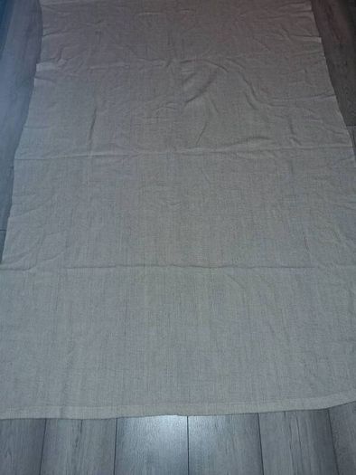 Brand Ikea Gurli Throw- Colour - White  & Beige - Size - 180cm x 120cm
