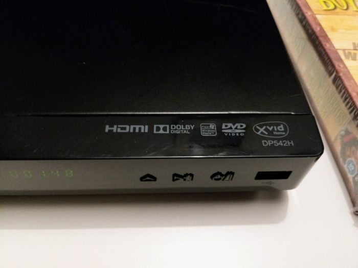 LG DP542H Full HD 1080p DVD Player + Sealed Mrs.Brown's Boys 7dvd Box Set