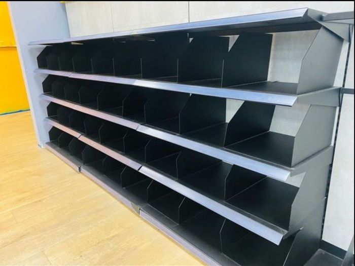 4 Meter Wide Exhibition Display Stand Reduced To Clear