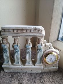 Lovely Caryatids Clock