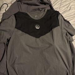 Nike tshirt and tracksuit top