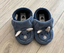 Toddler boy shoes - size 22.5