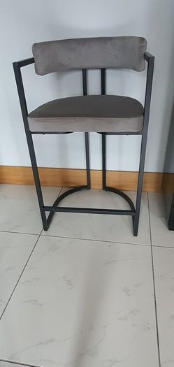 4 Kitchen island stool