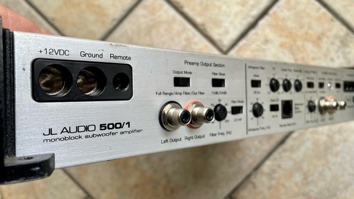 JL Audio 500/1