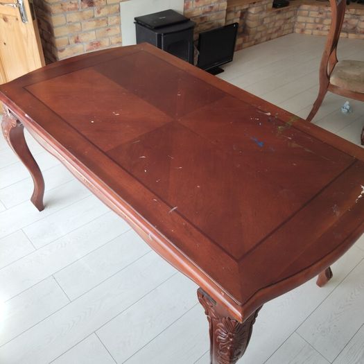 Old Style Table and chairs