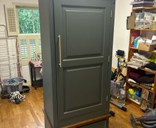 Large single wardrobe