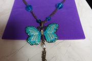 Vintage Costume Necklace.  Length  : 12".