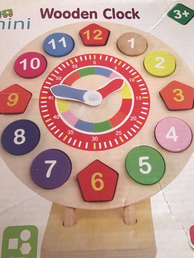Learn to read the clock. Child's Wooden clock in box
