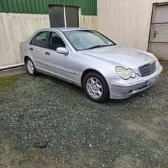 2004 Mercedes-benz C-class