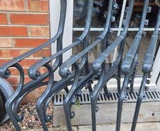 iron cast garden bench sides