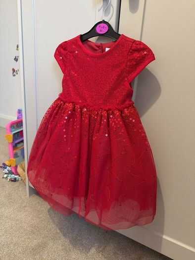 Red dresss