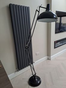 Floor lamp