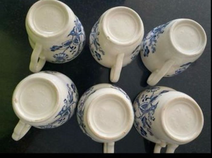 Fabulous Blue onion Ironstone  19 piece tea set