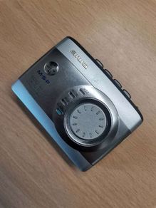 AIWA HS-GS282 Walkman Cassette Player
