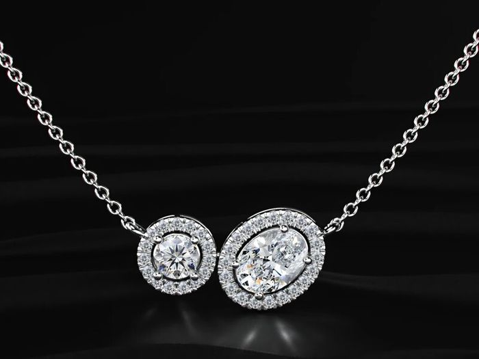 Pandora Embracing Halo Necklace  Brand New