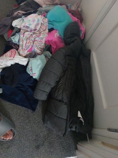 Girls clothing 5-6 years