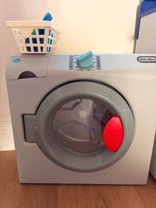 Little Tikes washing machine