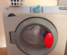 Little Tikes washing machine
