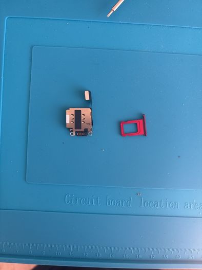 Genuine iPhone 13 SIM Card Reader Module Slot & Matching Red Tray OEM Pull