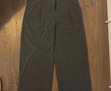 H&M grey trousers with darts size 10 / EU 38