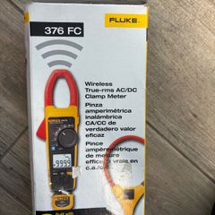 Fluke 376 FC True-rms AC/DC Clamp Meter