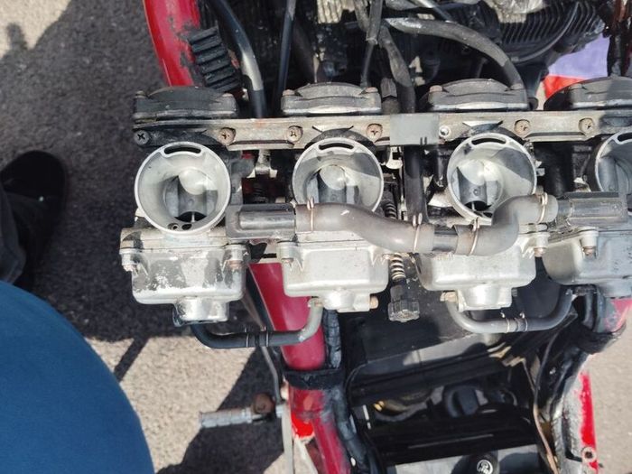Suzuki bandit carbs 600 1995