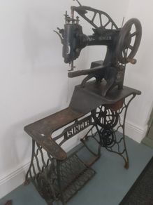 Singer Sweing Machine