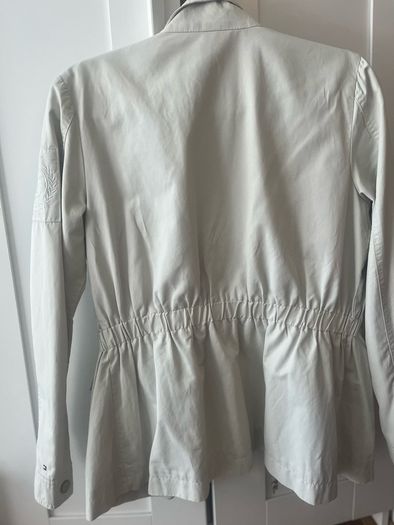 TH women's jacket size M