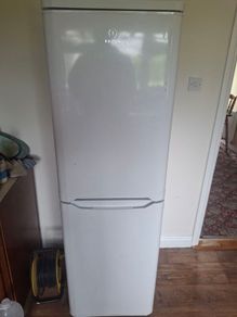 Fridge freezer