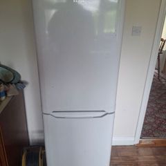Fridge freezer