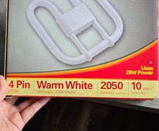 Unused 4 Pin 3500k Energy Lamp