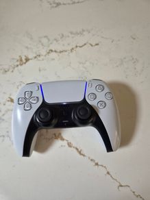 PS 5 controller