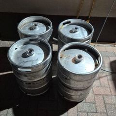 4x Guinness Keg