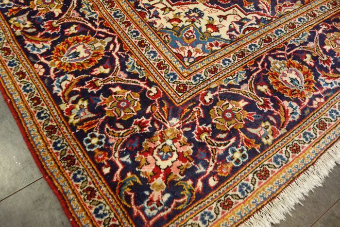 P.ersian Keshan Rug 3.50 x 2.44m (PK)