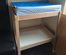 baby changing table