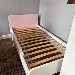Kids bed