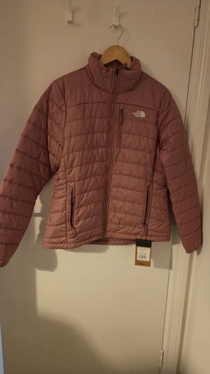 woman's The North Face Jacket