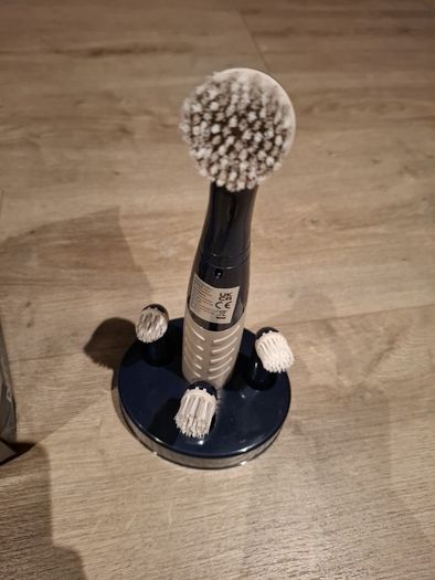 Beldray scrubber turbo brush set