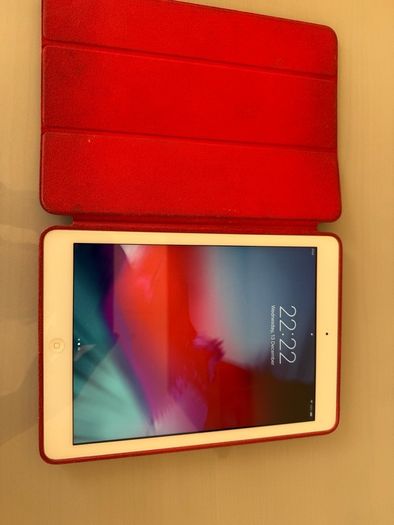 Apple iPad Air 16gb + Apple case/cover