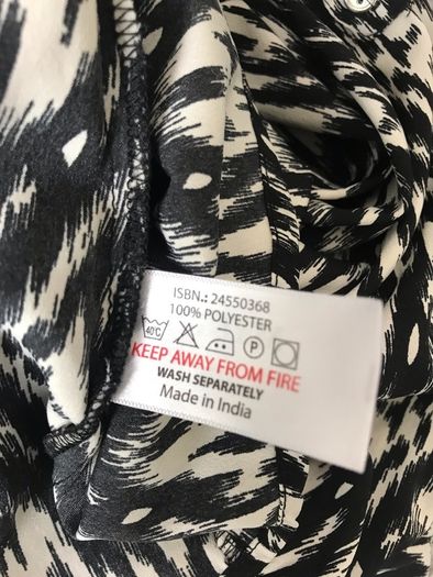 Mystify black & white print top size 16