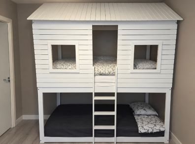 Bunk bed