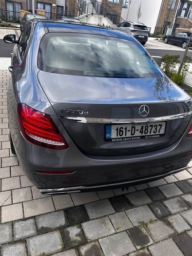 Mercedes-Benz E-Class 2016 SE Premium